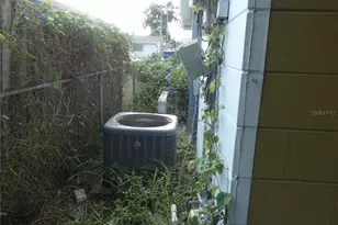 3706 Berkshire St, New Port Richey, FL 34652 - Photo 6