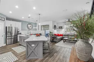 8703 Corinthian Way, New Port Richey, FL 34654 - Photo 4