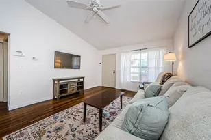 7807 Hardwick Dr, New Port Richey, FL 34653 - Photo 8