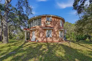 11130 Chicago Ave, New Port Richey, FL 34654 - Photo 2