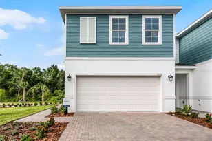 729 Maple Oak Dr, Deland, FL 32720 - Photo 2