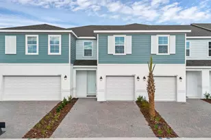 725 Maple Oak Dr, Deland, FL 32720 - Photo 1