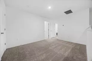 725 Maple Oak Dr, Deland, FL 32720 - Photo 16