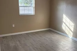 1435 Maybury Dr, Holiday, FL 34691 - Photo 18