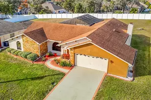 133 Canby Cir, Spring Hill, FL 34606 - Photo 6