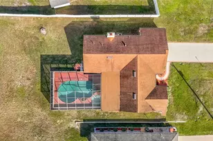 133 Canby Cir, Spring Hill, FL 34606 - Photo 70