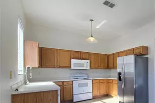 12026 Tasha Ct, New Port Richey, FL 34654 - Photo 10