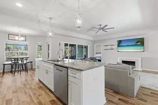 12335 House Finch Rd, Weeki Wachee, FL 34614 - Photo 14