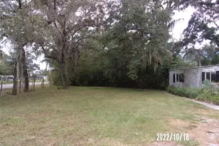 11105 Pinto Dr, Hudson, FL 34669 - Photo 12