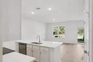 2258 Red Pine Ct, Eustis, FL 32726 - Photo 6