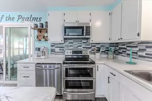 5261 Circle Dr, Weeki Wachee, FL 34607 - Photo 24