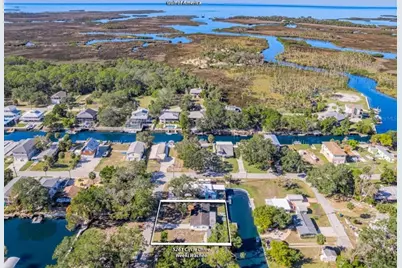 5261 Circle Drive, Weeki Wachee, FL 34607 - Photo 1