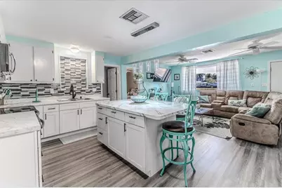 5261 Circle Drive, Weeki Wachee, FL 34607 - Photo 18