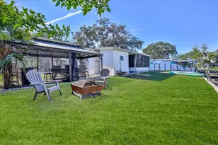 5261 Circle Dr, Weeki Wachee, FL 34607 - Photo 8