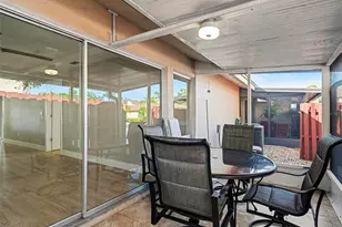 2779 Woodgate Ln, Sarasota, FL 34231 - Photo 24