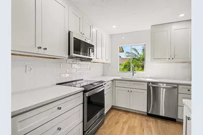 2779 Woodgate Lane #33, Sarasota, FL 34231 - Photo 10