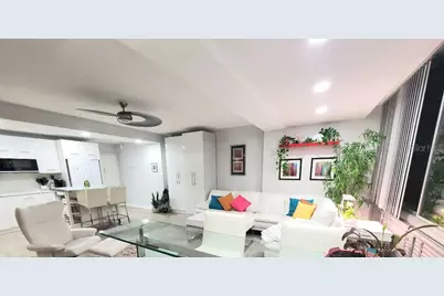 31 Island Way #303, Clearwater Beach, FL 33767 - Photo 8