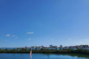 31 Island Way, Clearwater Beach, FL 33767 - Photo 20