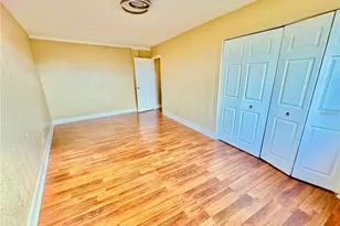 3315 58th Ave S, Saint Petersburg, FL 33712 - Photo 10