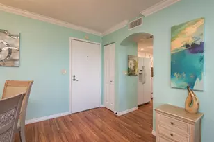 10216 Regal Dr, Largo, FL 33774 - Photo 4