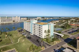 10216 Regal Dr, Largo, FL 33774 - Photo 34