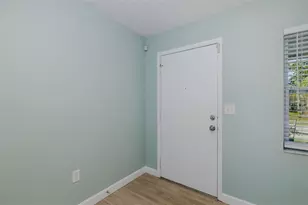 3030 Bigelow Dr, Holiday, FL 34691 - Photo 10