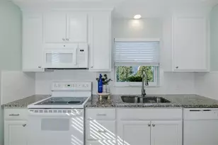 3030 Bigelow Dr, Holiday, FL 34691 - Photo 28