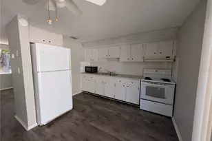 7201 Rhinebeck Dr, Port Richey, FL 34668 - Photo 8