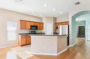 9314 Creedmoor Ln, New Port Richey, FL 34654 - Photo 4