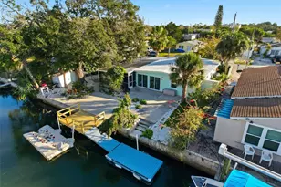 6827 Sanderling Ln, Hudson, FL 34667 - Photo 2