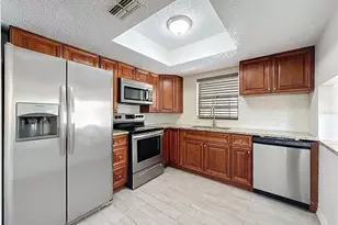 7410 Dundee Ct, Weeki Wachee, FL 34613 - Photo 14