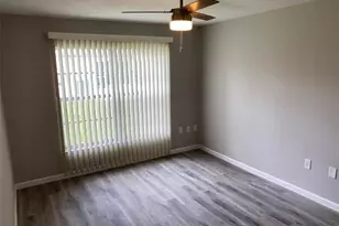 2853 Stillwell Ct, New Port Richey, FL 34655 - Photo 6