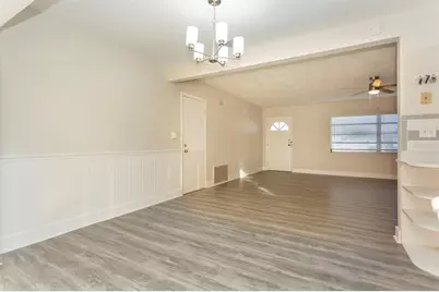 4673 Orlando Circle, Bradenton, FL 34207 - Photo 8