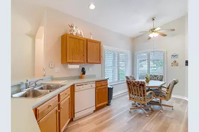 232 Center Oak Circle, Spring Hill, FL 34609 - Photo 12