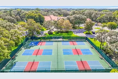 232 Center Oak Circle, Spring Hill, FL 34609 - Photo 44