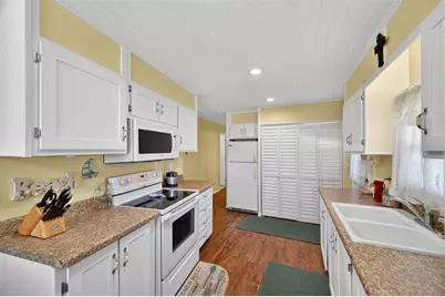 3243 Hampshire Drive, Holiday, FL 34690 - Photo 16