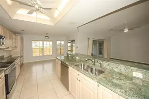 8529 Regal Ln, Hudson, FL 34667 - Photo 10
