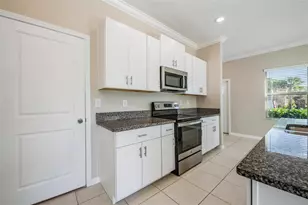 21884 Lyonia Ln, Land O Lakes, FL 34637 - Photo 10