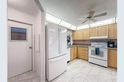 14456 Brookridge Boulevard, Brooksville, FL 34613 - Photo 6