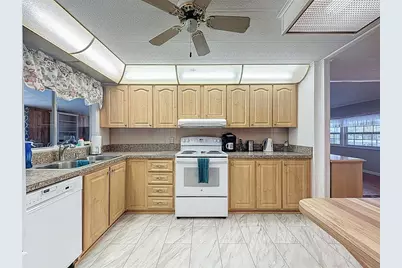 14456 Brookridge Boulevard, Brooksville, FL 34613 - Photo 10