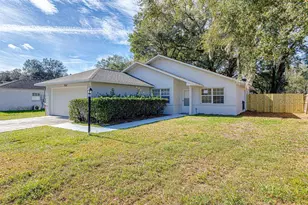 40021 Parkinsonia St, Lady Lake, FL 32159 - Photo 12