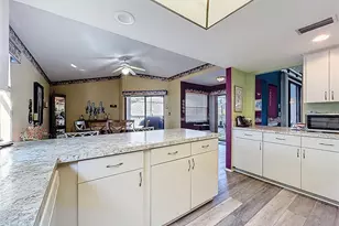 765 Saddlebrook Dr, Tarpon Springs, FL 34689 - Photo 36