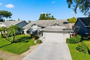 765 Saddlebrook Dr, Tarpon Springs, FL 34689 - Photo 1