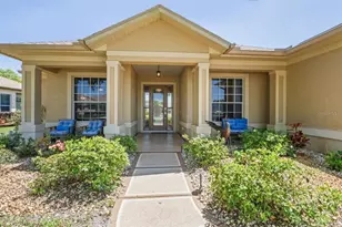 9398 Burnam Dr, Weeki Wachee, FL 34613 - Photo 16