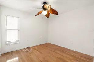 1305 Mandarin Dr, Holiday, FL 34691 - Photo 4