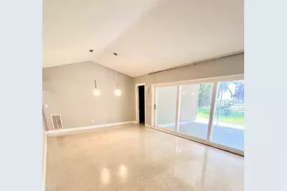 1060 Jesse Avenue, Safety Harbor, FL 34695 - Photo 4