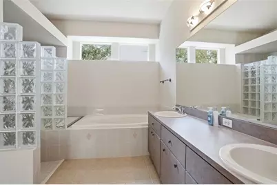 14260 Pullman Drive, Spring Hill, FL 34609 - Photo 28