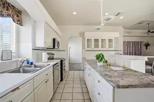 14260 Pullman Dr, Spring Hill, FL 34609 - Photo 4