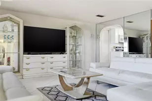 13630 Garris Dr, Hudson, FL 34667 - Photo 8