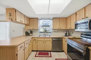 12439 Hanley Dr, Spring Hill, FL 34609 - Photo 16